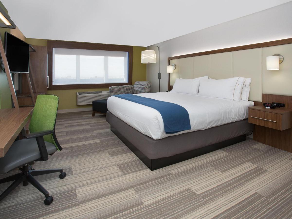 Holiday Inn Express & Suites Chicago North Shore - Niles By Ihg Eksteriør billede