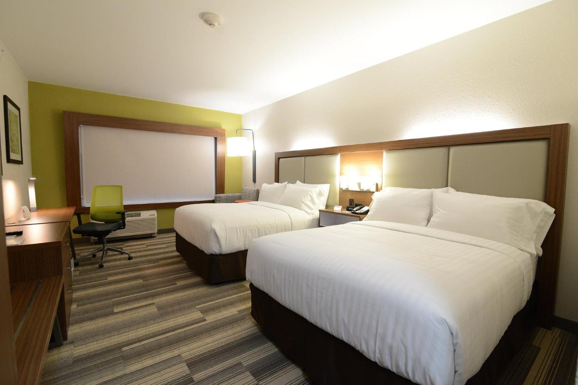 Holiday Inn Express & Suites Chicago North Shore - Niles By Ihg Eksteriør billede